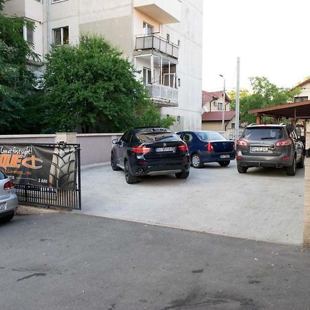 Penthouse De Lux Lägenhet Oradea Exteriör bild