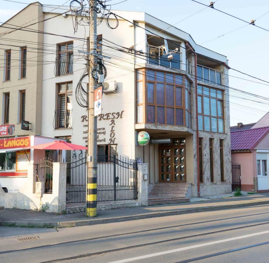 Penthouse De Lux Lägenhet Oradea Exteriör bild